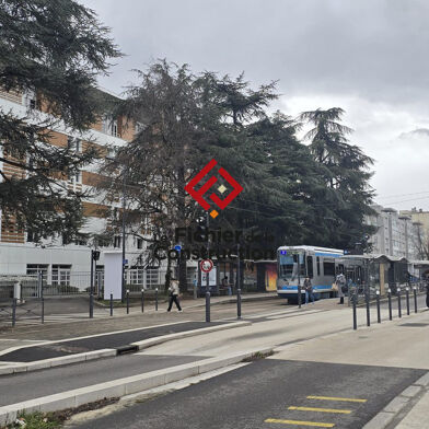 Appartement 2 pièces 680 €