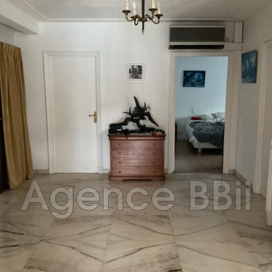 Appartement 3 pièces 395600 €