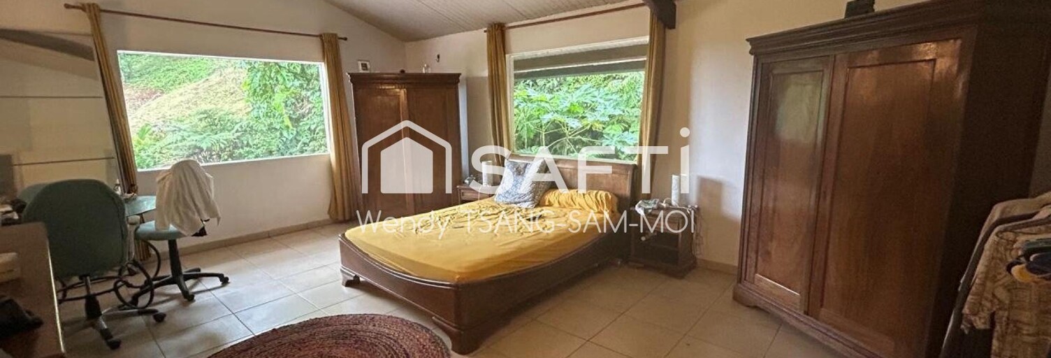 Maison 12 Pièces 250 m² à vendre à Matoury (97351)