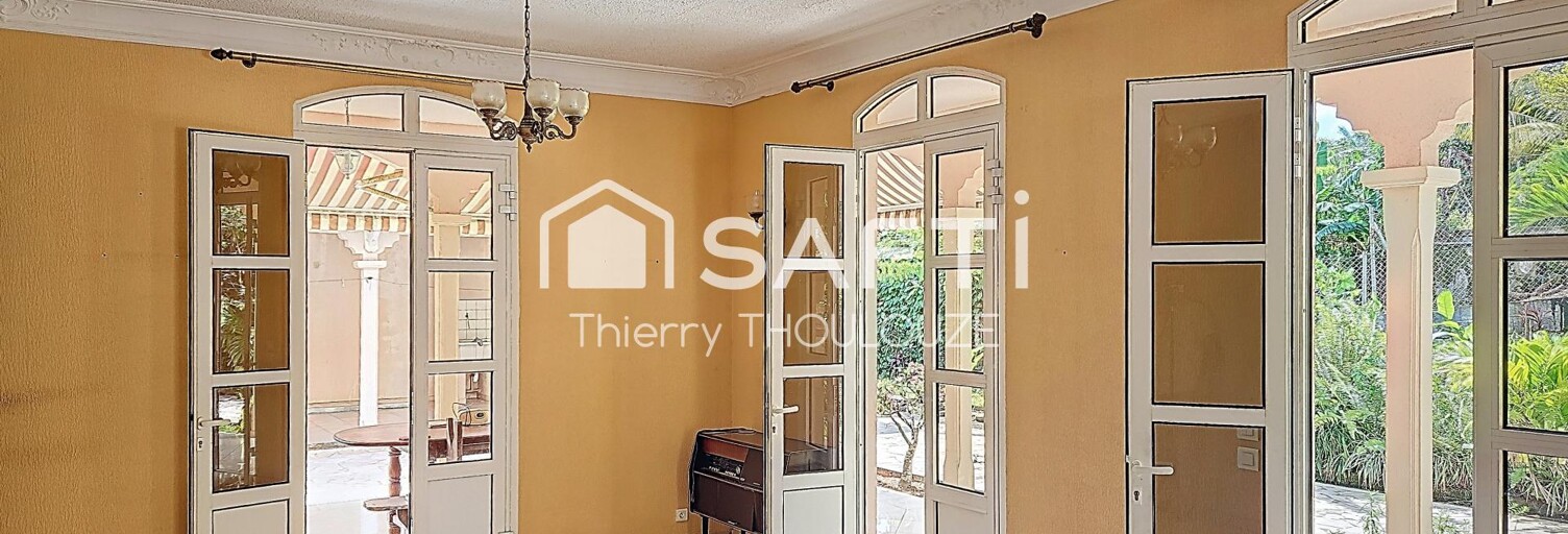 Maison 7 Pièces 225 m² à vendre à Gourbeyre (97113)