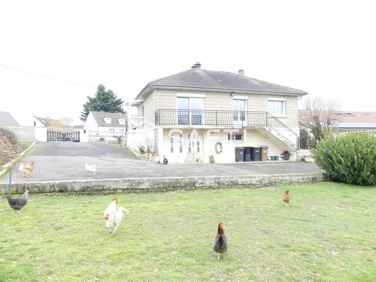Vendu avec un poêle à pellet récent à installer !!! — photo 1