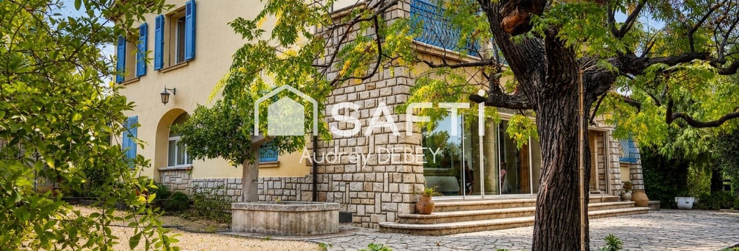 Maison 8 Pièces 250 m² à vendre à Sanary-sur-Mer (83110)