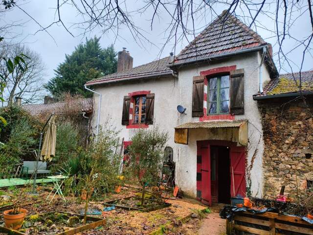 Maison Atypique avec 3 Chambres — photo du bien
