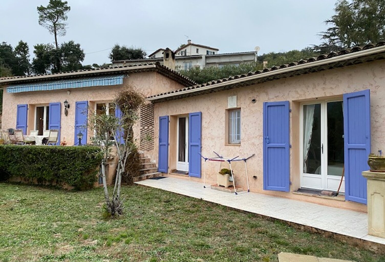 Vente maison   Fréjus (83600) — photo 1