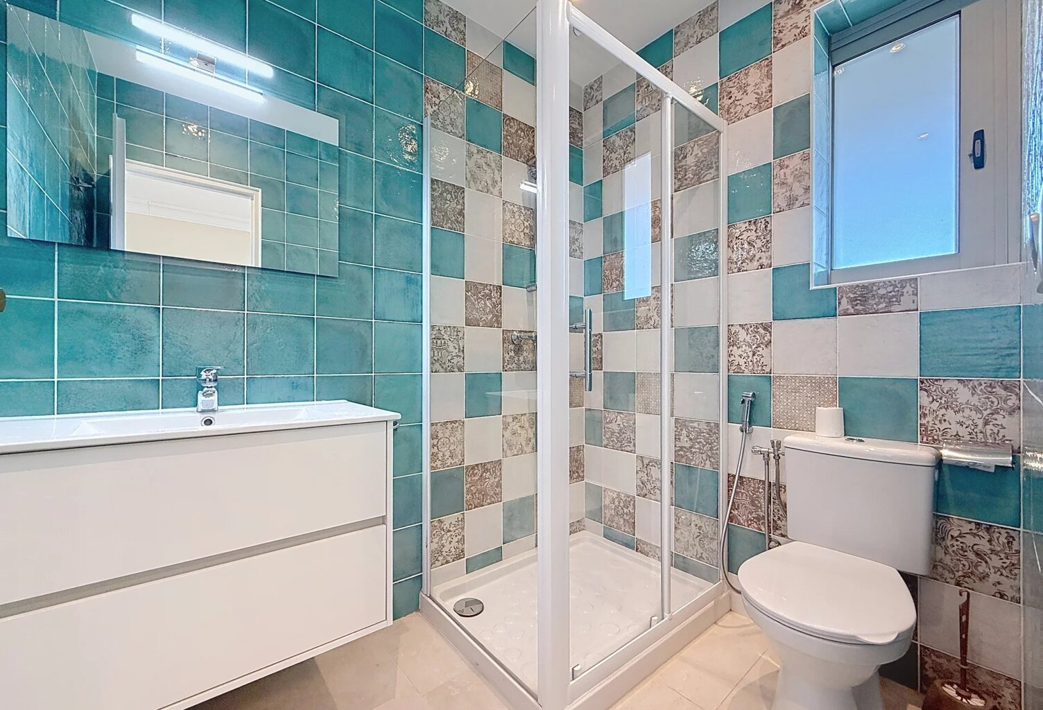 Vente appartement   Villeneuve-Loubet (06270) — photo 1