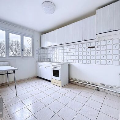 Appartement 5 pièces 229000 €