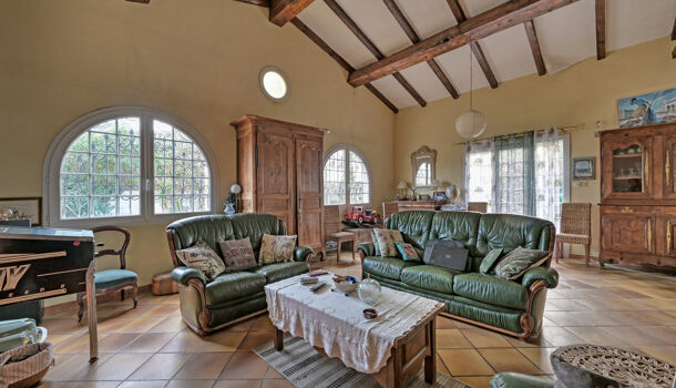 Villa / Maison 6 pièces  à vendre Aimargues 30470