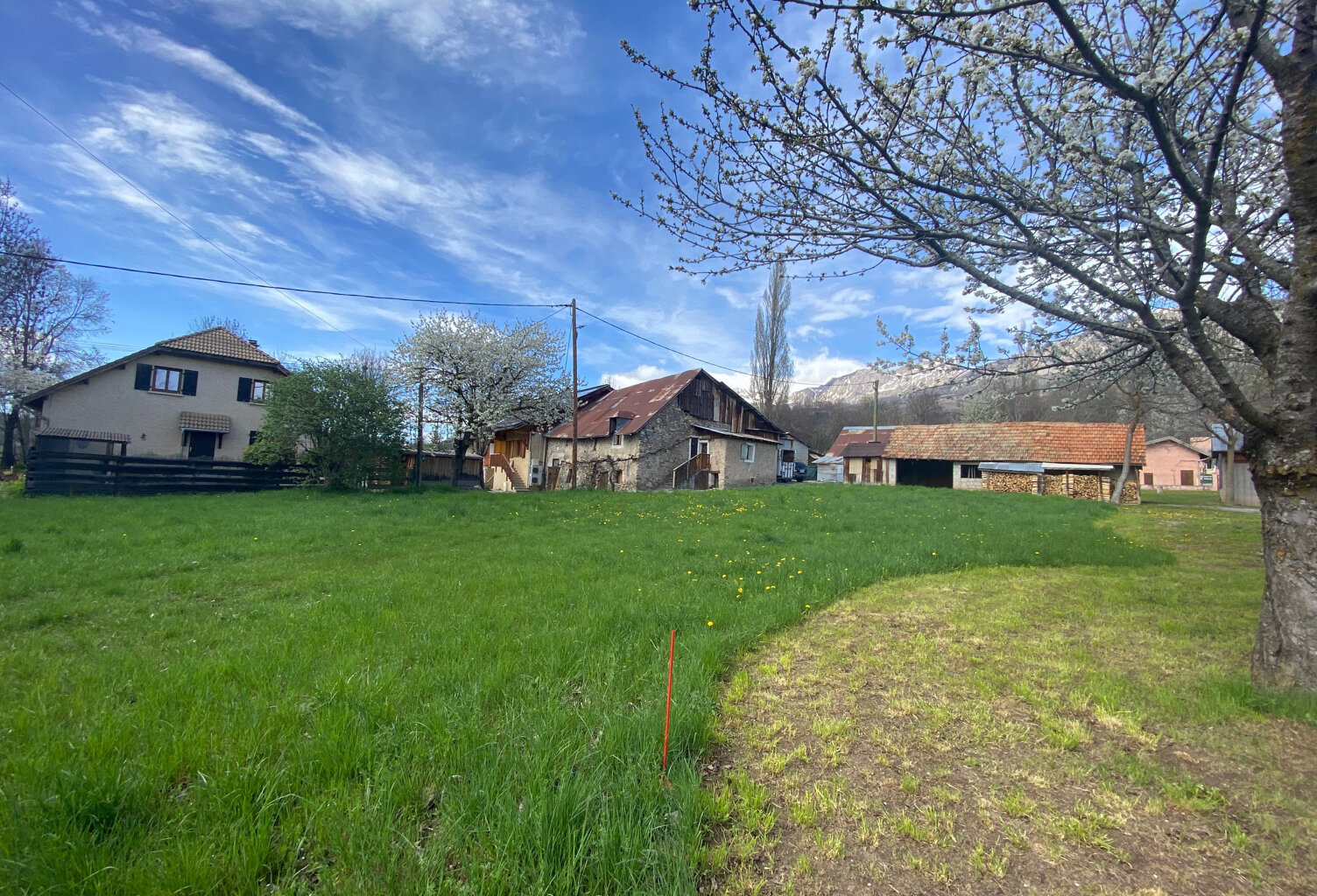 Terrain À Vendre — photo 1