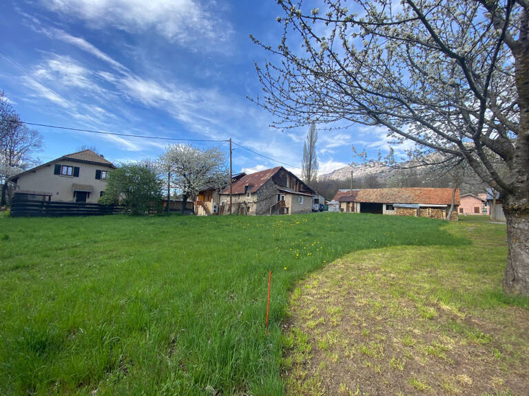 Terrain À Vendre — photo 1