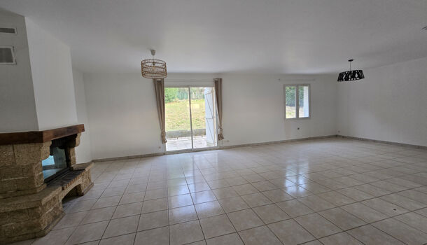 Villa / Maison 4 pièces  à louer Quins 12800