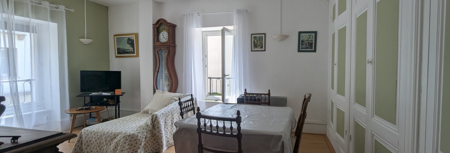 Appartement 5 Pièces 80 m² à vendre à Lalouvesc (07520)