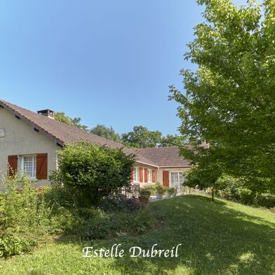 Maison 10 pièces 599000 €