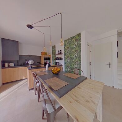 Maison 5 pièces 349999 €