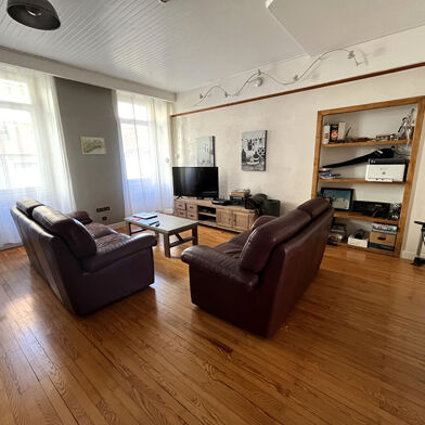 Appartement 4 pièces 180000 €