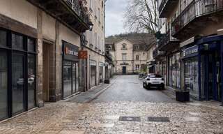 Commerce 3 Pièces 50 m² à louer à Figeac (46100)