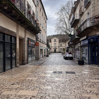 Commerce 3 pièces 667 €