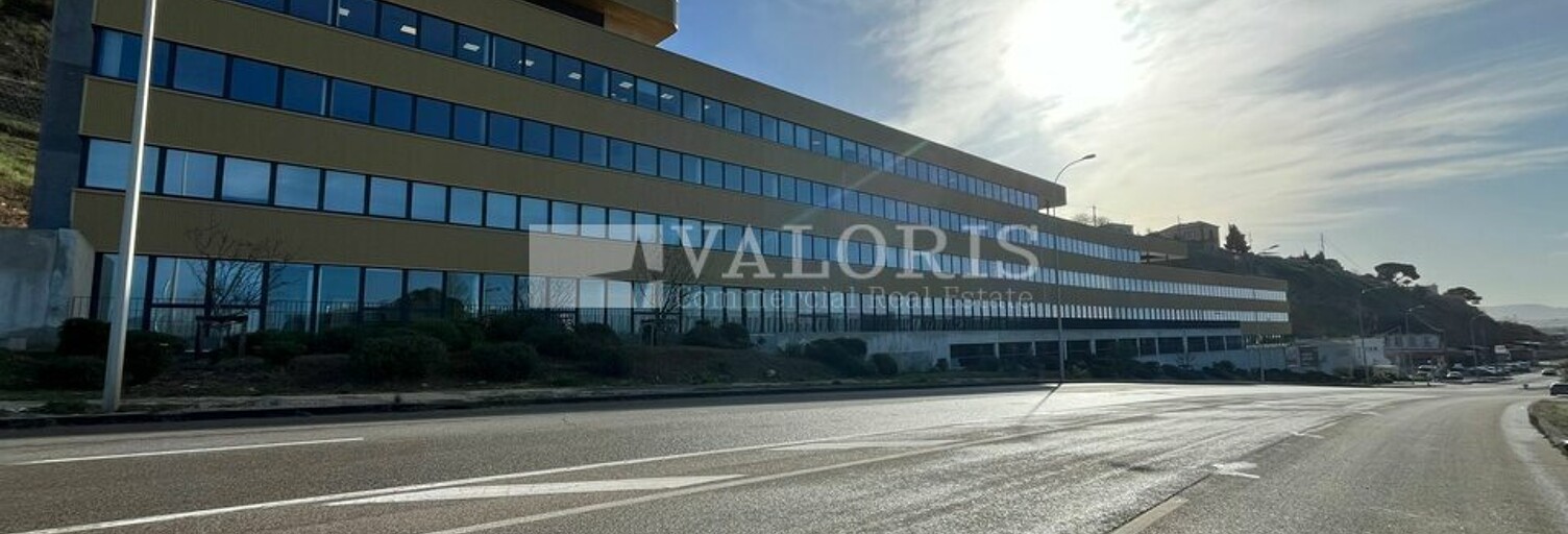 Bureau  5434 m² à louer à Marseille 16 (13016)