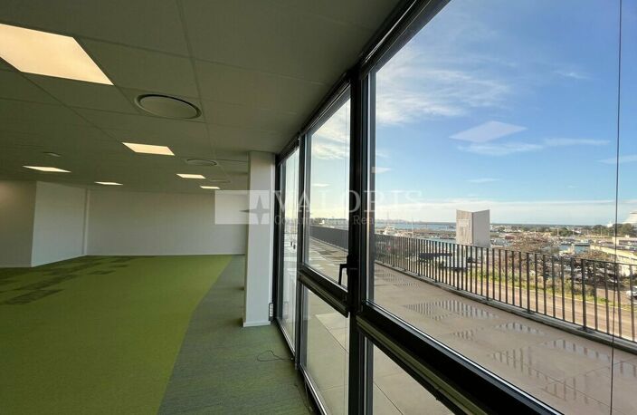 BUREAUX à LOUER — photo 4