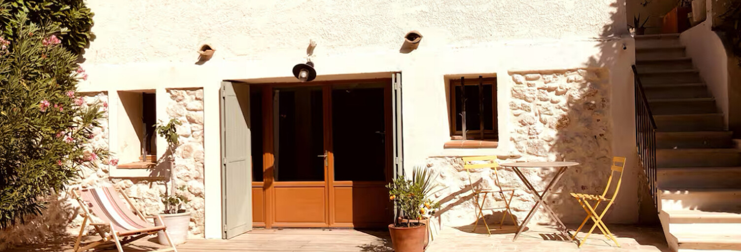 Maison 5 Pièces 113 m² à louer à Aix-en-Provence (13090)