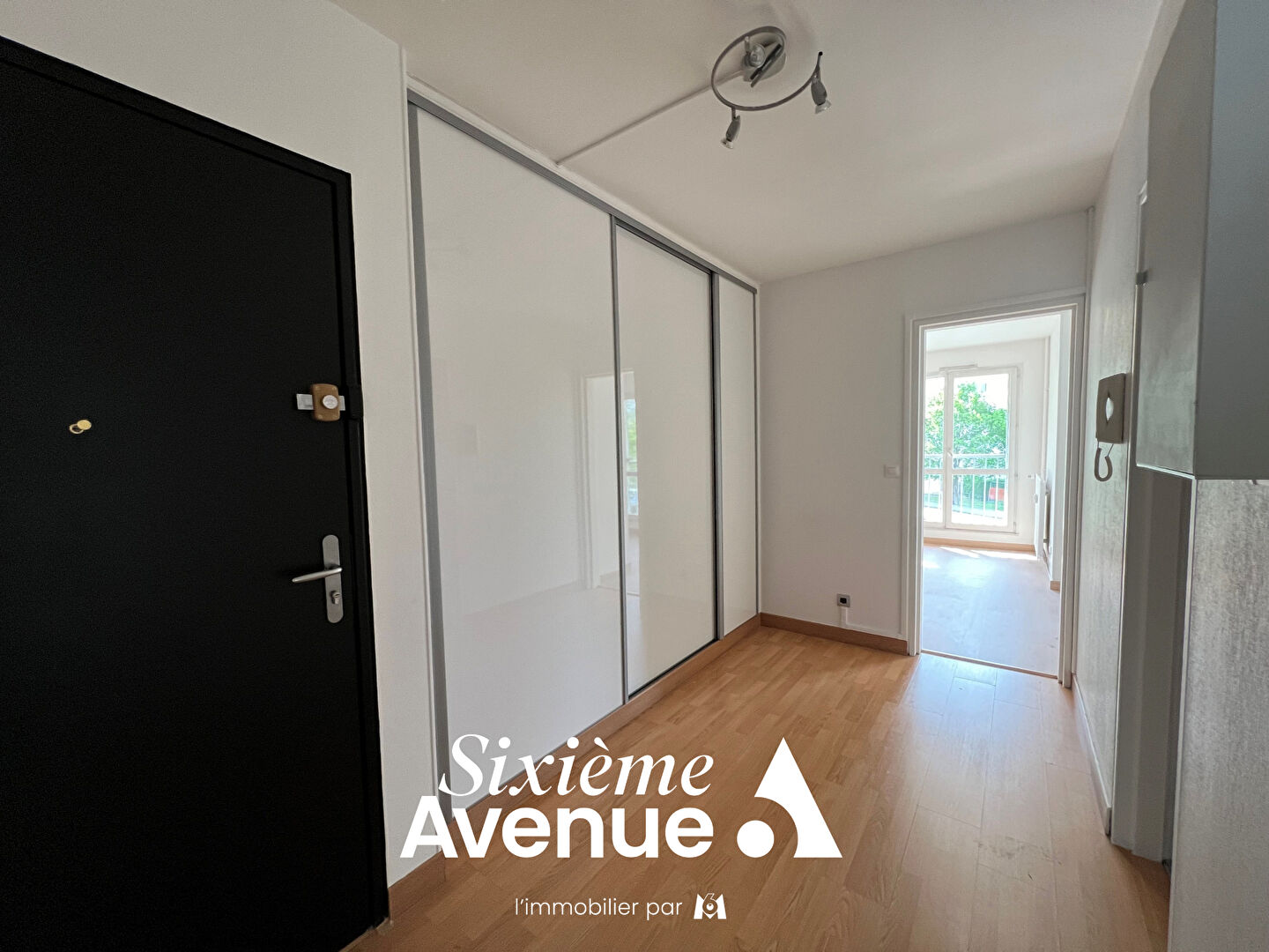 Appartement  T5 à louer Châlons-en-Champagne 51000