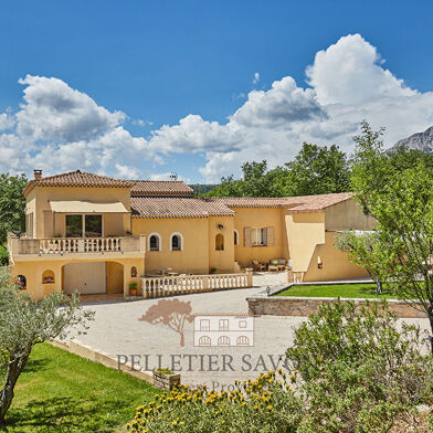 Maison 7 pièces 950000 €