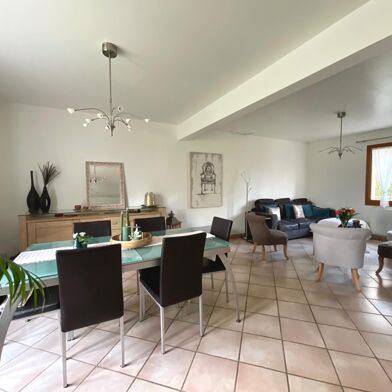 Maison 5 pièces 256000 €