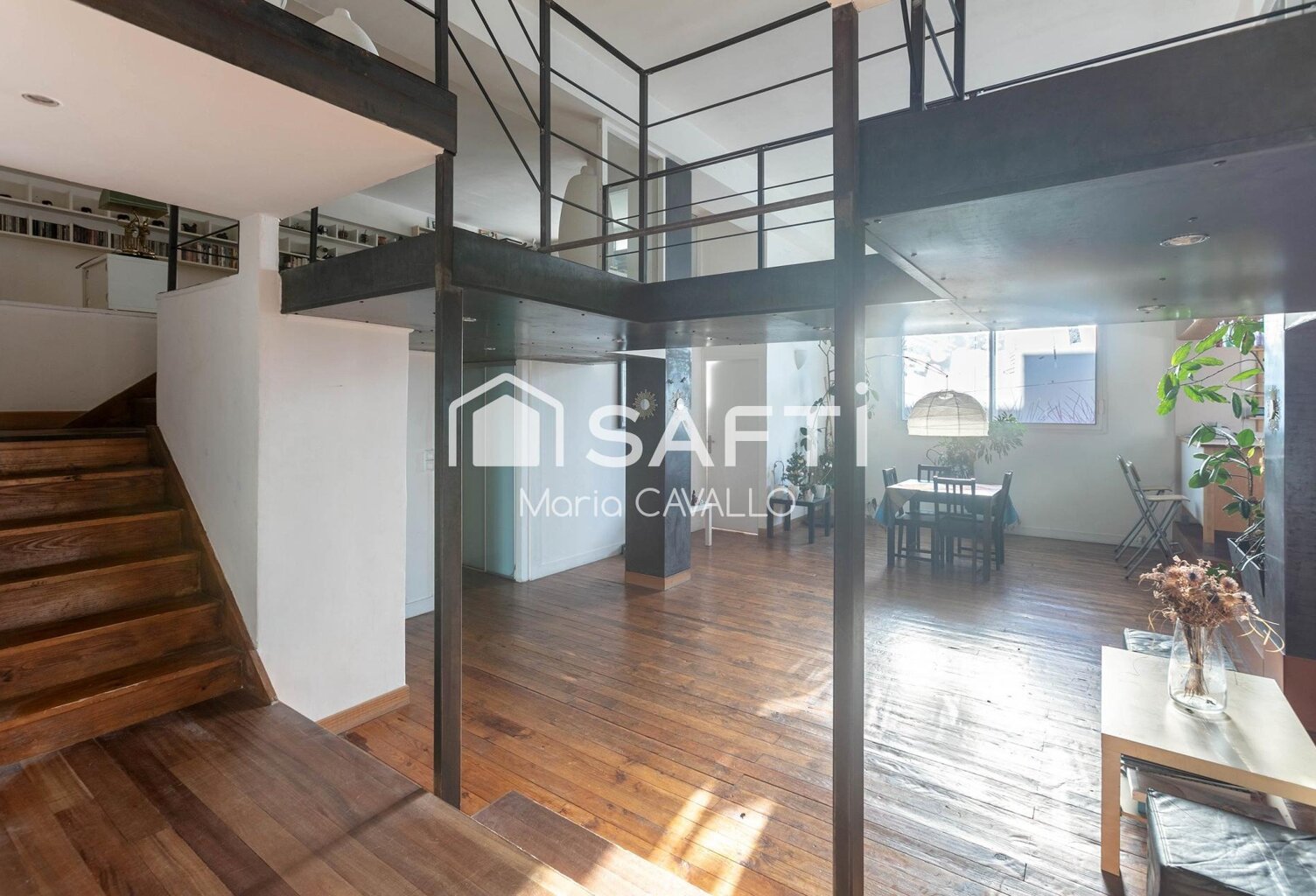 CHARMANT LOFT BAIGNÉ DE LUMIÈRE AU CALME ABSOLU — photo 1