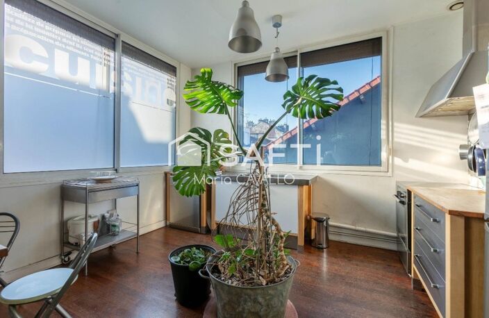 CHARMANT LOFT BAIGNÉ DE LUMIÈRE AU CALME ABSOLU — photo 4