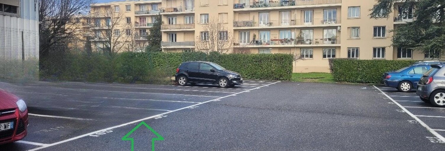 Garage   m² à vendre à Vénissieux (69200)