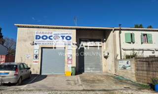 Commerce  300 m² à vendre à Eyguières (13430)