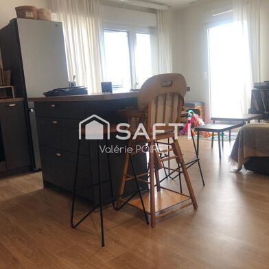 Appartement 3 pièces 228250 €