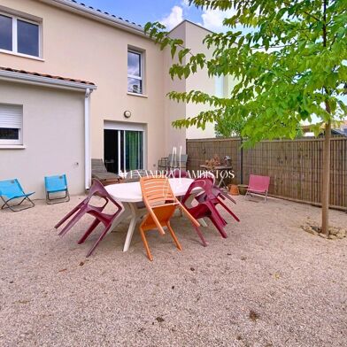 Maison 4 pièces 315000 €