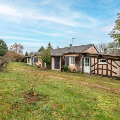 Maison 9 pièces 234300 €