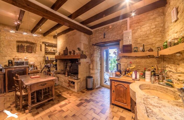 Maison en pierre de 5 pièces principales — photo 2