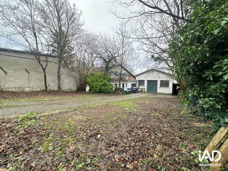 Vente Atelier 180 m&sup2; — photo 1