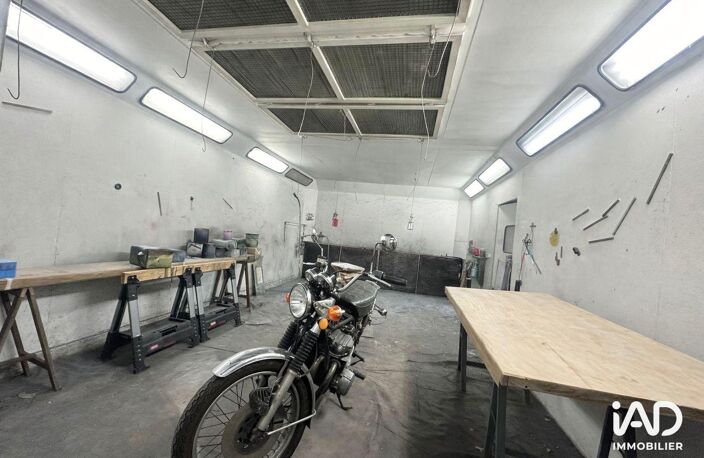 Vente Atelier 180 m&sup2; — photo 2