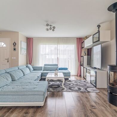 Maison 5 pièces 337600 €