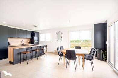 Maison 4 pièces 254880 €