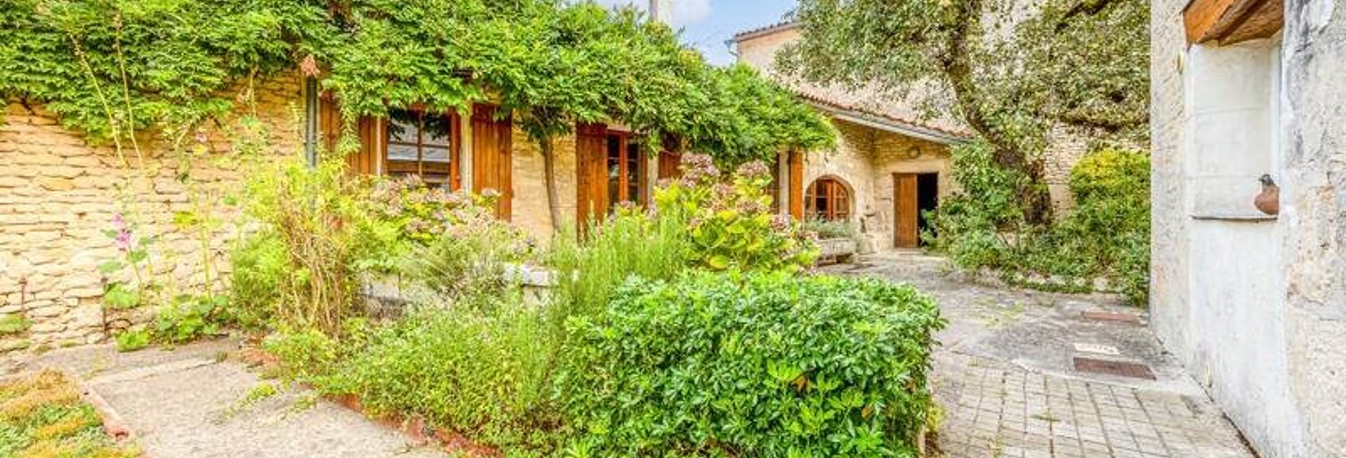 Maison 10 Pièces 265 m² à vendre à Muron (17430)