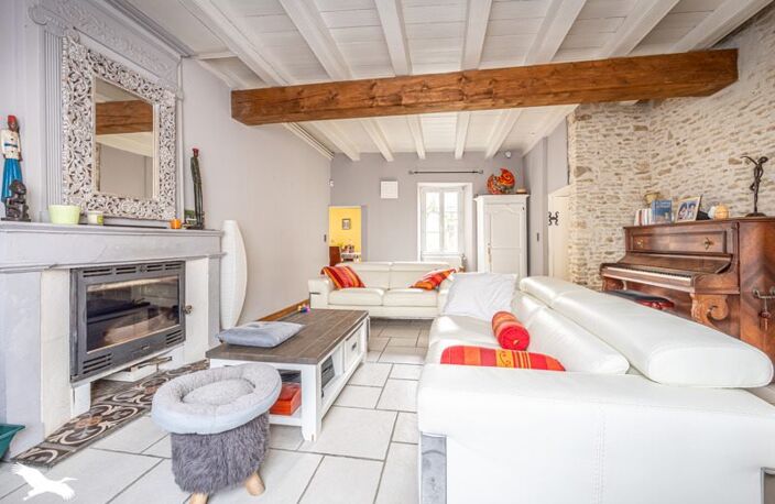 Maison de bourg de 10 pièces principales — photo 5