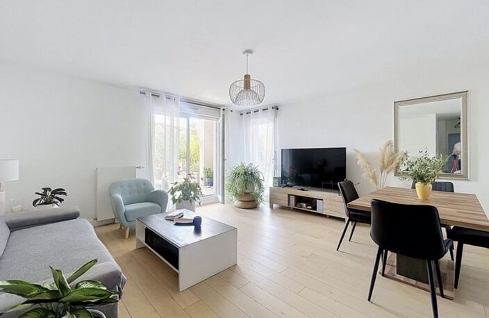 Appartement de 5 pièces principales — photo 2