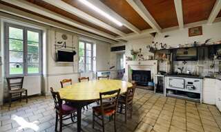 Maison 9 Pièces 316 m² à vendre à Touvérac (16360)