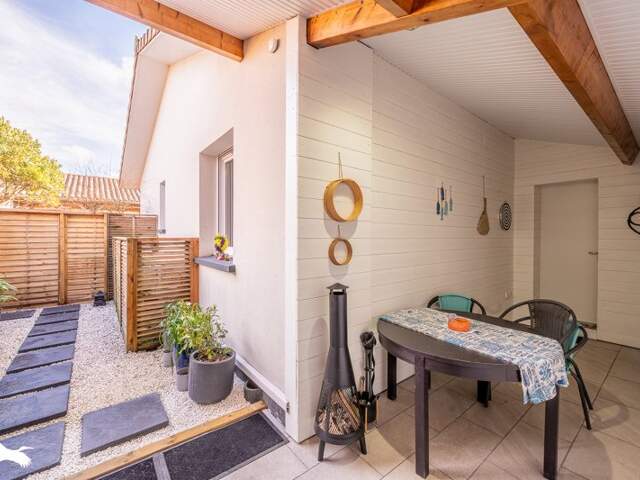 Contemporaine de 6 pièces principales — photo du bien