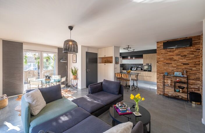 Contemporaine de 6 pièces principales — photo 3