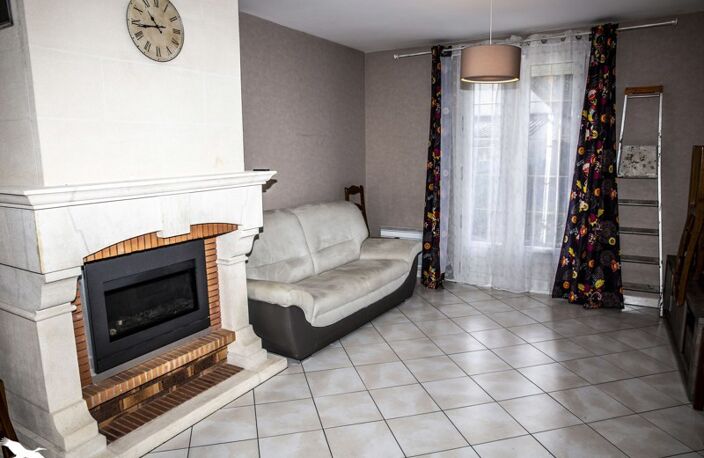 Vente maison 4 pièces 90 m² Châtillon-sur-Cher (41130) — photo 2