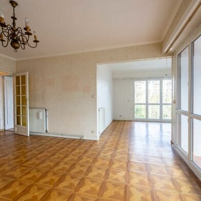 Appartement 3 pièces 421200 €