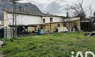 Maison 9 Pièces 179 m² à vendre à Espinasses (05190)