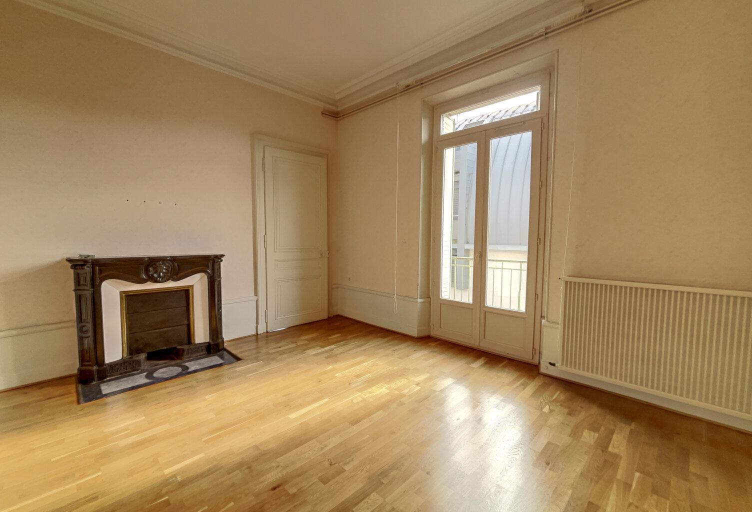 AIX-LES-BAINS - Hypercentre Appartement T4 de 106m2 — photo 1