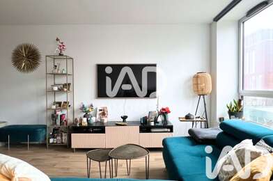 Appartement 3 pièces 215000 €