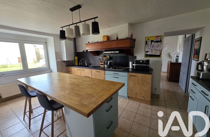 Vente Maison/villa 5 pièces — photo 2